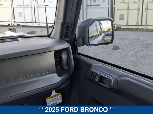 New 2025 Ford Bronco Badlands AWD/4WD image 41