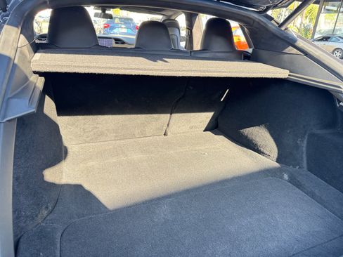 Used 2019 Tesla Model S 100D AWD/4WD image 18