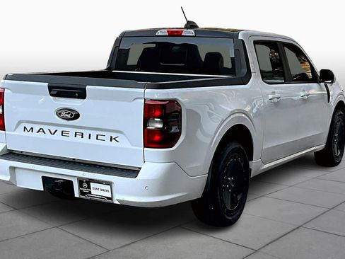 Used 2025 Ford Maverick Lobo image 11