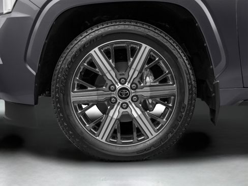 Used 2023 Toyota Sequoia SR5 w/ SR5 Premium Package RWD image 48