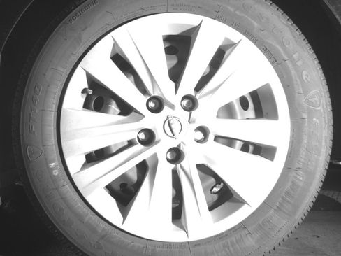 Used 2025 Nissan Sentra S image 14