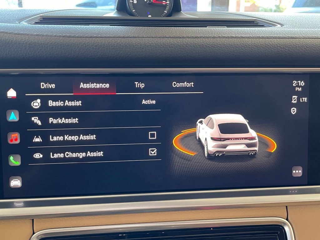 Used 2023 Porsche Panamera 4 Platinum Edition AWD/4WD image 39