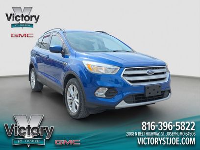Used 2018 Ford Escape SE w/ SE Sync 3 Package