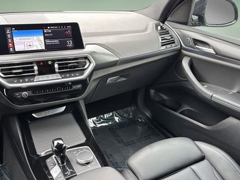 Used 2024 BMW X3 xDrive30i image 25