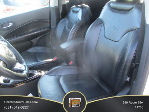 Used 2018 Jeep Compass Limited w/ Navigation Group AWD/4WD image 5