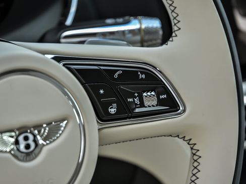 New 2026 Bentley Continental GTC AWD/4WD image 30