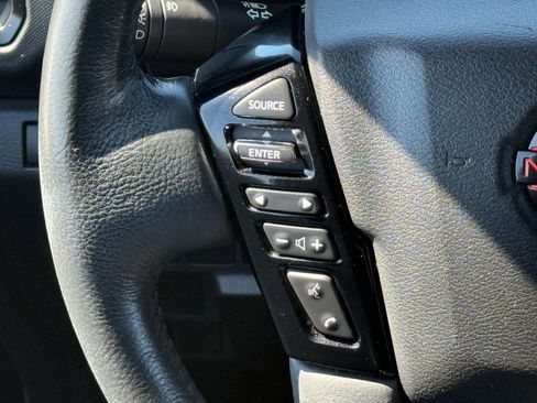 Used 2022 Nissan Frontier Pro-X w/ Pro-X Premium Package image 17