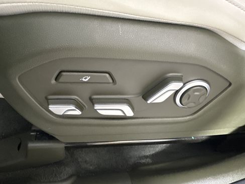 Used 2024 Hyundai Santa Fe Calligraphy AWD/4WD image 10