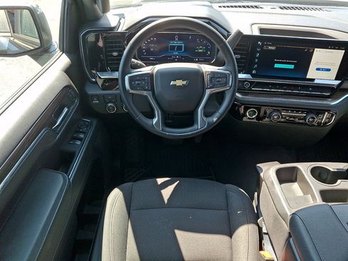 Used 2023 Chevrolet Silverado 1500 LT AWD/4WD image 11