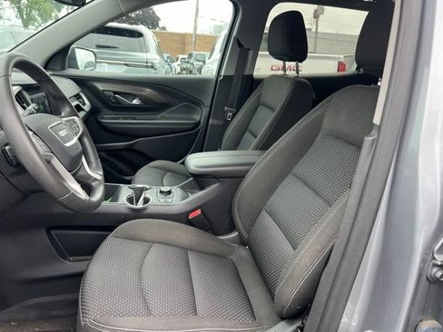 Used 2024 GMC Terrain SLE w/ Driver Convenience Package AWD/4WD image 17