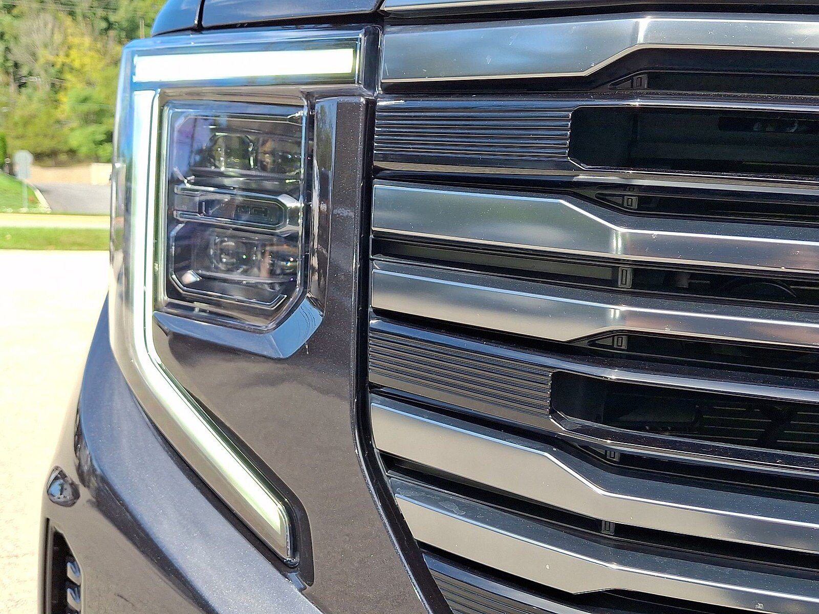 Used 2023 GMC Sierra 1500 AT4 w/ AT4 Premium Package AWD/4WD image 28