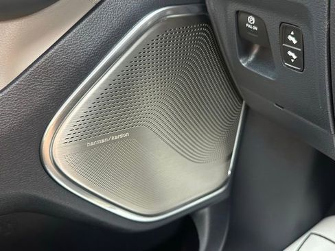 Used 2023 RAM 1500 Limited AWD/4WD image 21