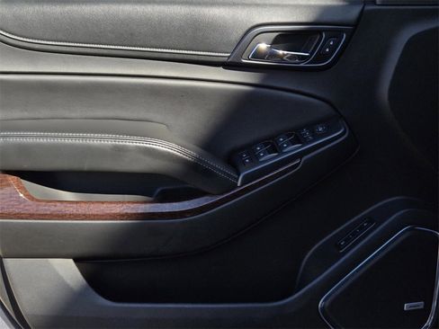 Used 2018 GMC Yukon SLT w/ Open Road Package image 23