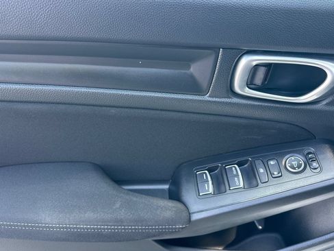 Used 2024 Honda Civic LX image 11