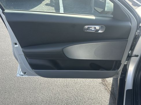 Used 2024 Hyundai Ioniq 6 SEL RWD image 10