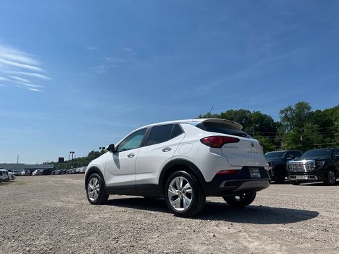Used 2024 Buick Encore GX Preferred w/ Comfort Package FWD image 10