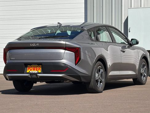 New 2026 Kia K4 FWD image 4