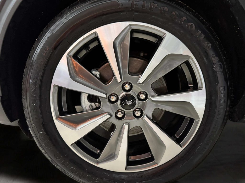 Used 2023 Ford Escape Platinum AWD/4WD image 31