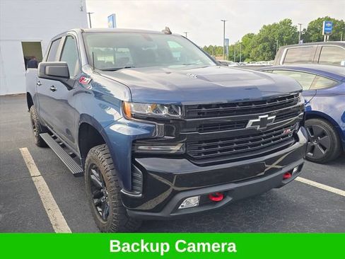 Used 2022 Chevrolet Silverado 1500 LT Trail Boss AWD/4WD image 2