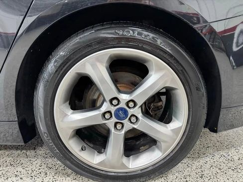 Used 2013 Ford Fusion SE image 16