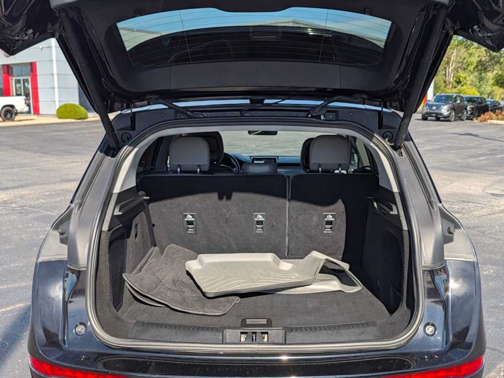 Used 2020 Lincoln Corsair Reserve w/ Equipment Group 201A AWD/4WD image 21