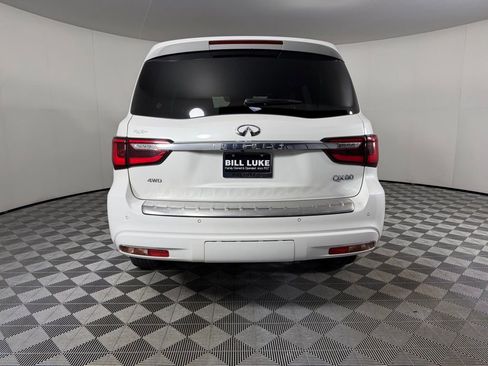 Used 2024 INFINITI QX80 Sensory w/ Cargo Package AWD/4WD image 6