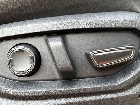 Used 2025 Toyota Tacoma TRD Pro image 26