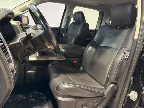 Used 2014 RAM 1500 Laramie AWD/4WD image 32