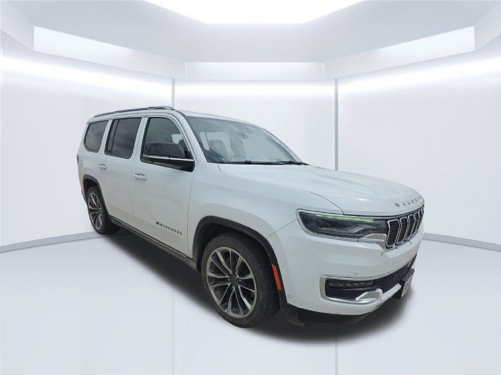 Used 2025 Jeep Wagoneer Series III w/ Premium Group I AWD/4WD image 10