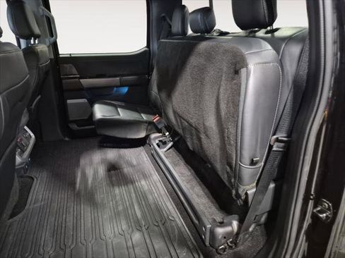 Certified 2021 Ford F150 Lariat w/ Equipment Group 502A High image 23