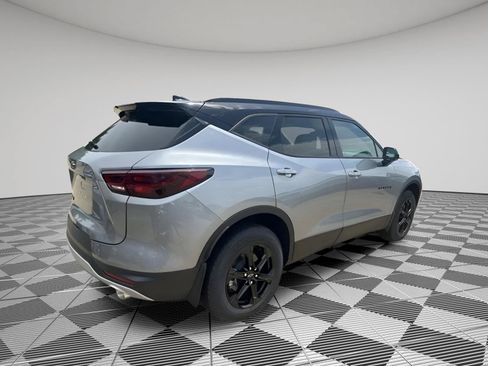 New 2026 Chevrolet Blazer LT w/ Convenience Package FWD image 5