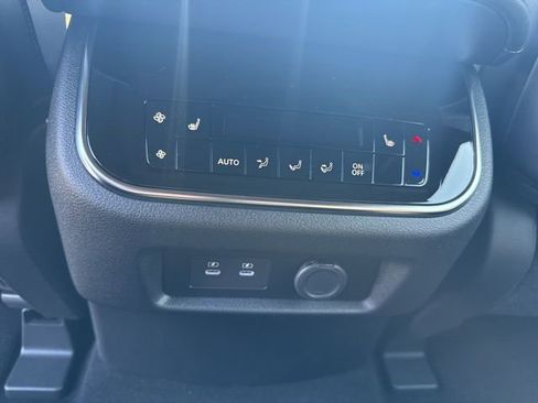 New 2026 Nissan Armada Platinum AWD/4WD image 13