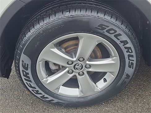 Used 2015 Toyota RAV4 XLE image 7