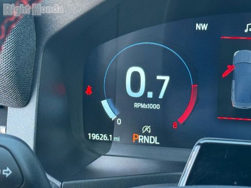 Used 2025 Ford Explorer ST-Line w/ Premium Package image 20