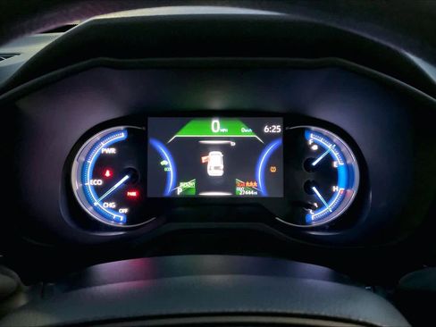 Used 2025 Toyota RAV4 LE image 24