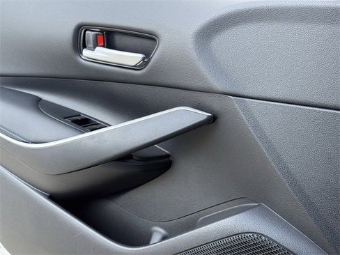 Used 2021 Toyota Corolla SE image 24