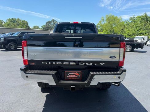 Used 2019 Ford F250 King Ranch w/ King Ranch Ultimate Package AWD/4WD image 2