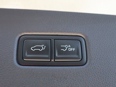 New 2026 Kia Carnival EX FWD image 17