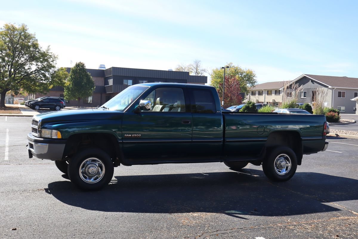 Used 1997 Dodge Ram 2500 Truck 4x4 Club Cab image 10