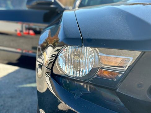 Used 2012 Ford Mustang GT w/ Brembo Brake Pkg image 31