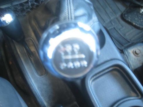 Used 2013 Jeep Wrangler Unlimited Sport image 27