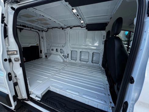 Used 2024 Ford Transit 250 Low Roof w/ Load Area Protection Package RWD image 6