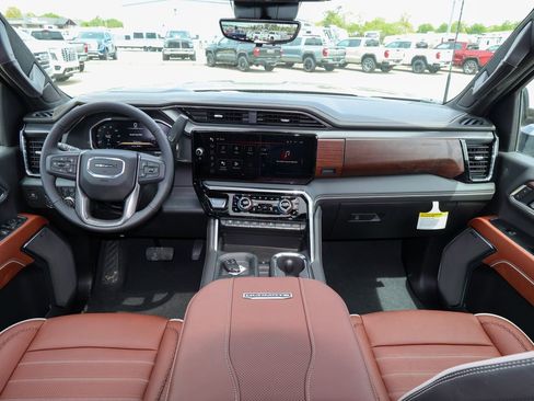 New 2026 GMC Sierra 2500 Denali Ultimate w/ Max Trailering Package image 14