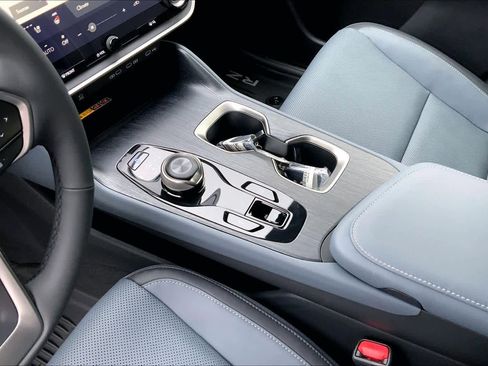 New 2026 Lexus RZ 450e Premium image 7