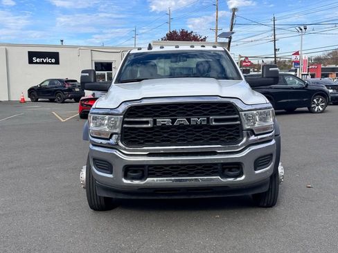 Used 2024 RAM 5500 Tradesman w/ Chrome Appearance Group image 2