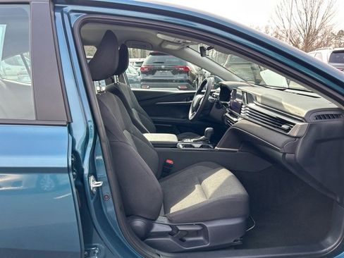 Used 2025 Toyota Camry LE image 15