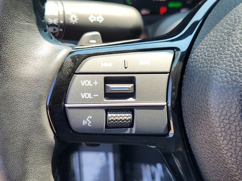 Certified 2023 Honda Accord Touring image 24