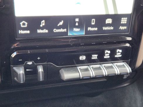 Used 2023 RAM 2500 Laramie image 23