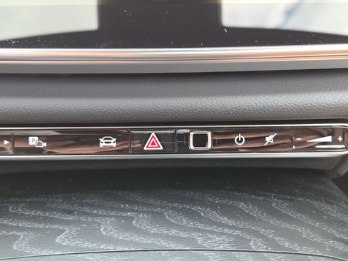 New 2026 Mercedes-Benz E 350 Sedan image 31