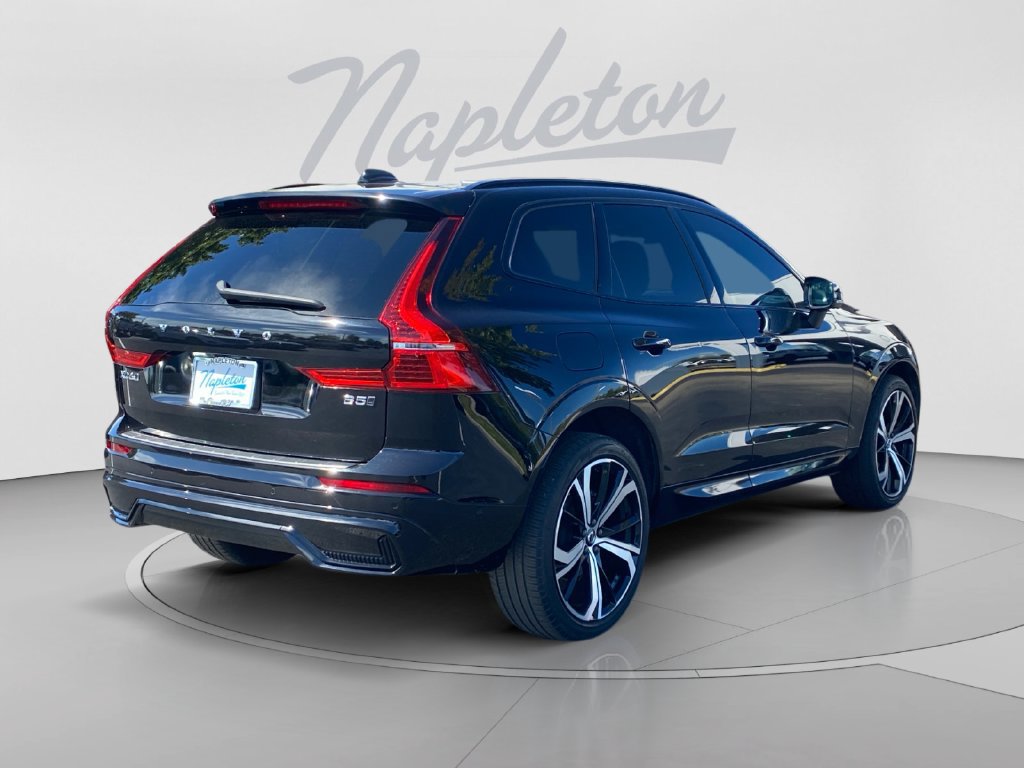 Used 2025 Volvo XC60 B5 Ultra w/ Protection Package Premier AWD/4WD image 6